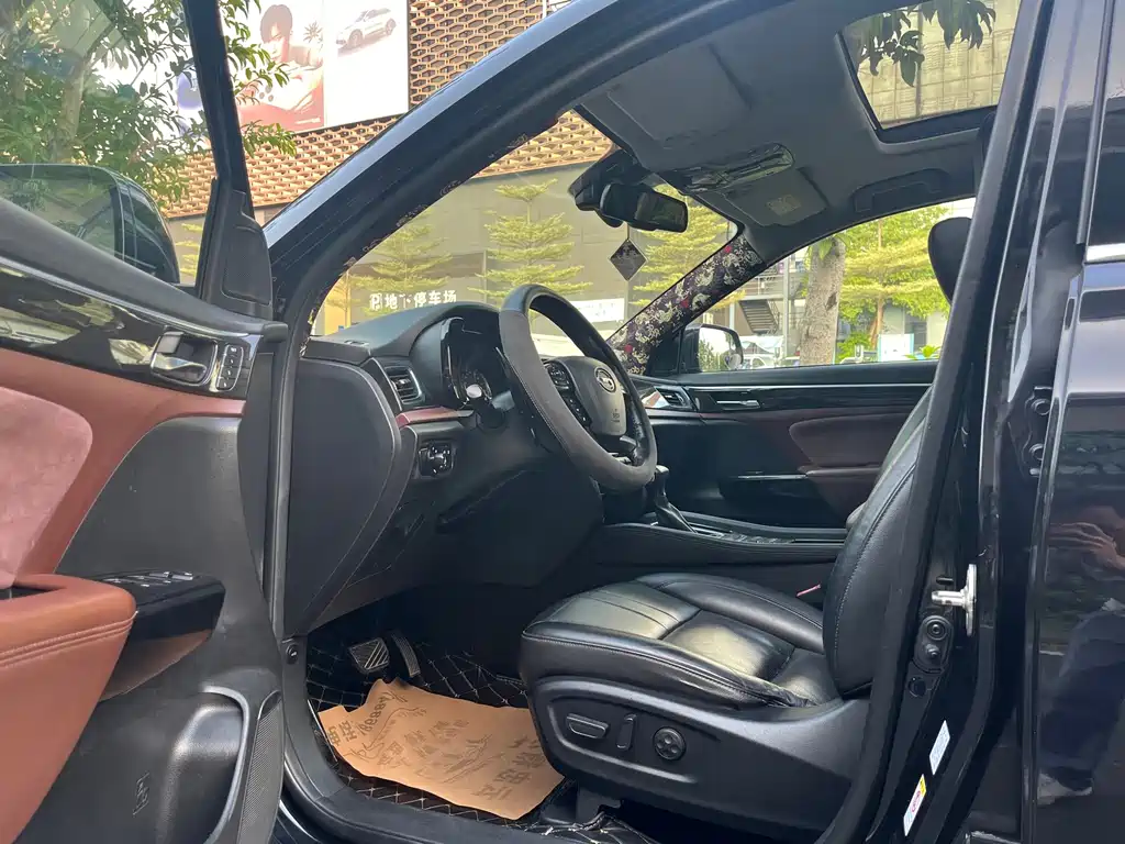 GAC Motor Trumpchi GS8 — миниатюра 11