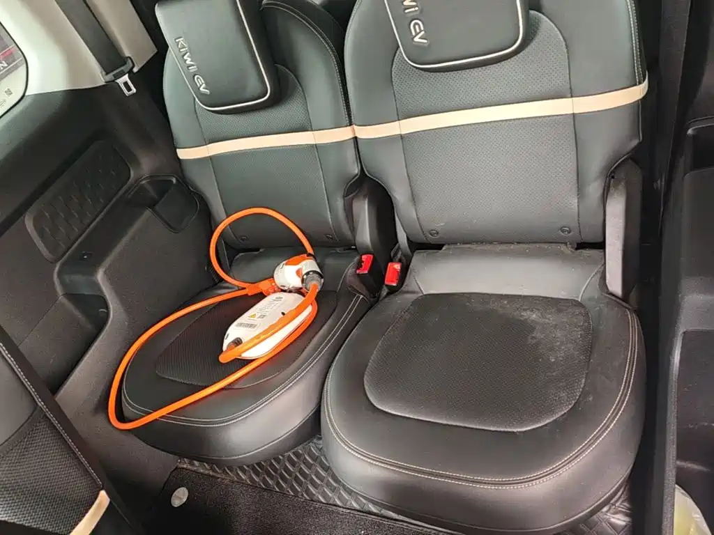 Baojun KiWi EV — миниатюра 17