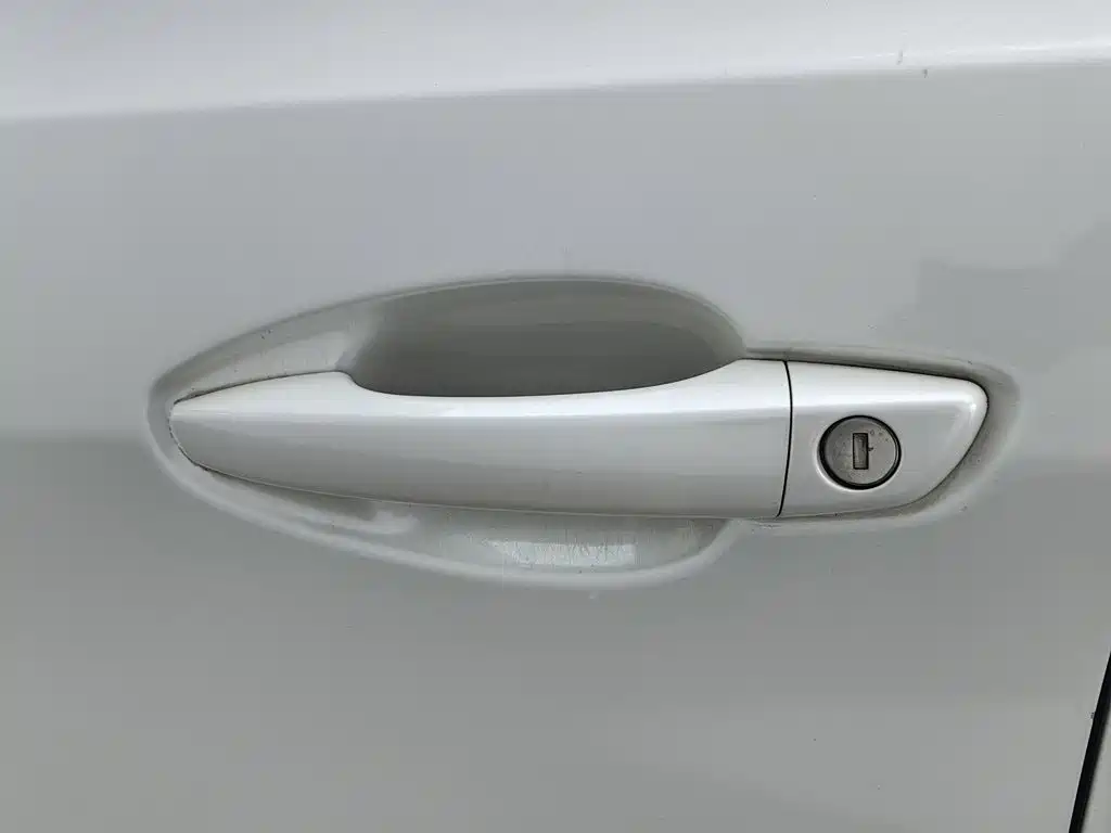 Peugeot 408 — миниатюра 18