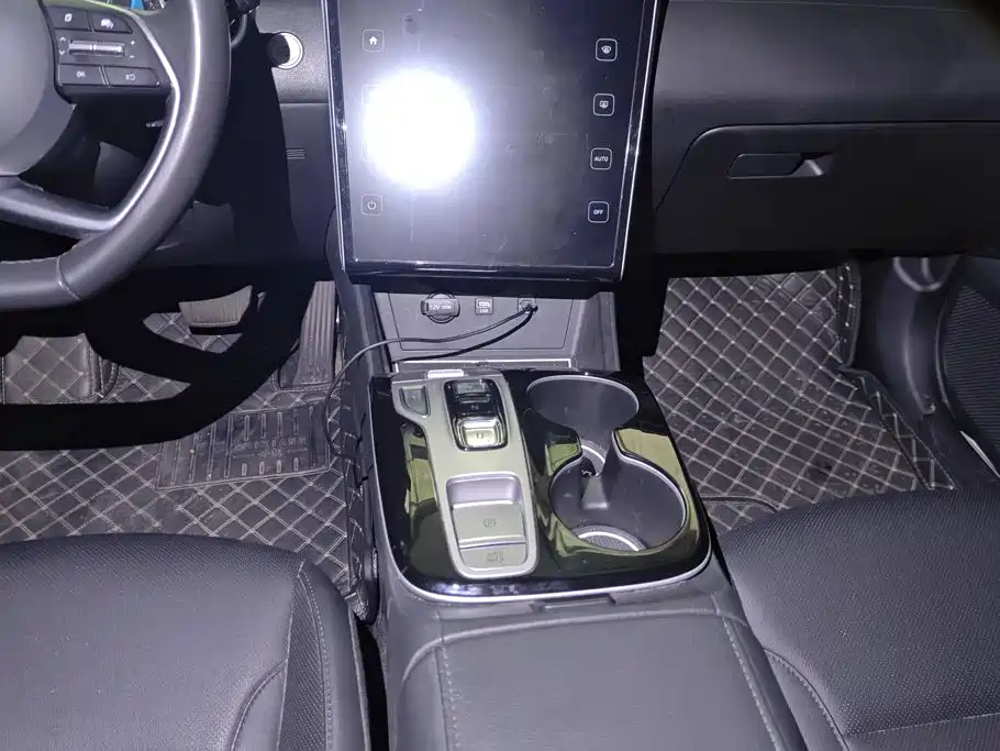 Hyundai Tucson — миниатюра 16