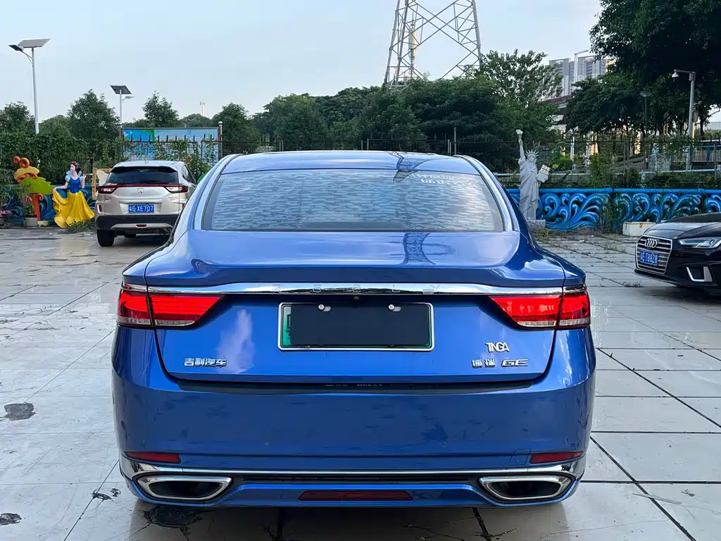 Geely Borui Hybrid — миниатюра 5