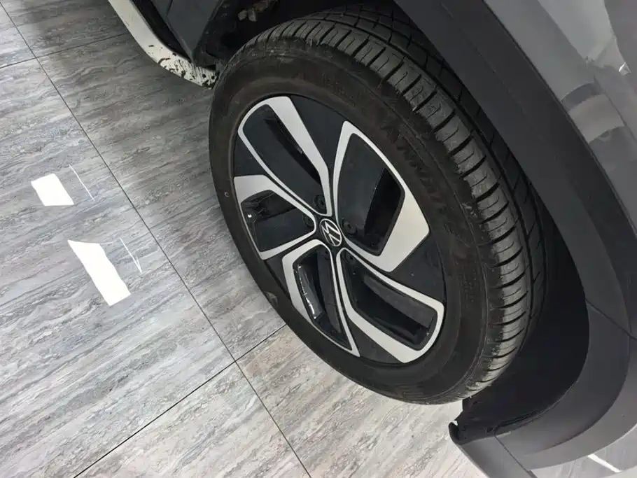 Volkswagen Tharu — миниатюра 6