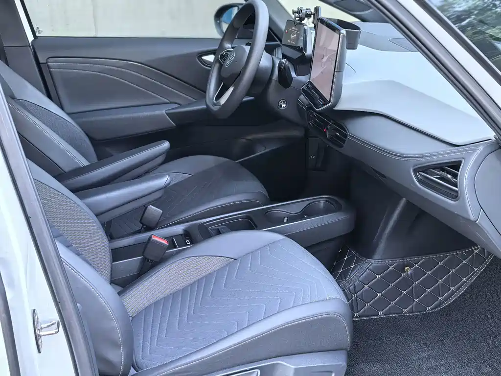 Volkswagen ID.3 — миниатюра 21