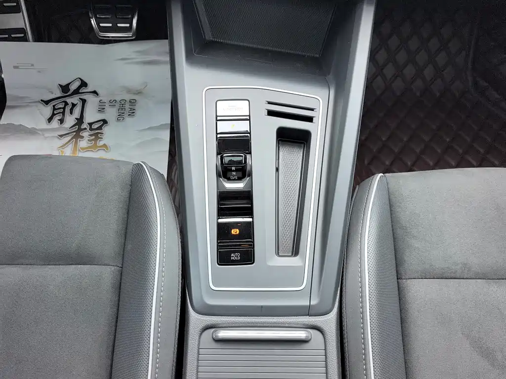 Volkswagen Golf — миниатюра 15