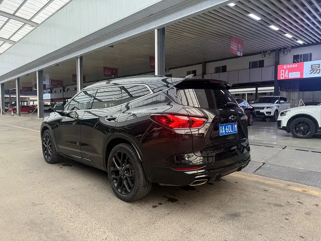 Chevrolet Blazer — миниатюра 21