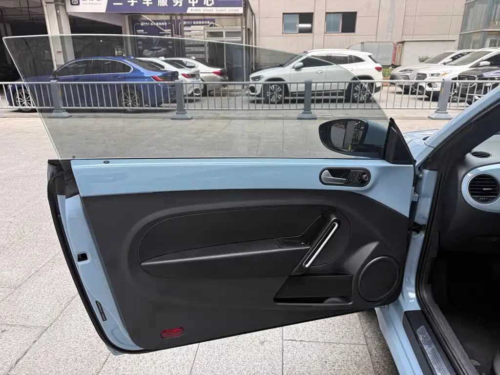 Volkswagen Beetle — миниатюра 14