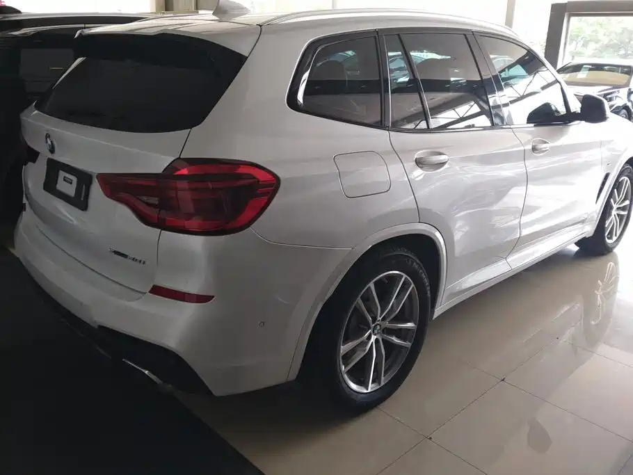 BMW X3 — миниатюра 3