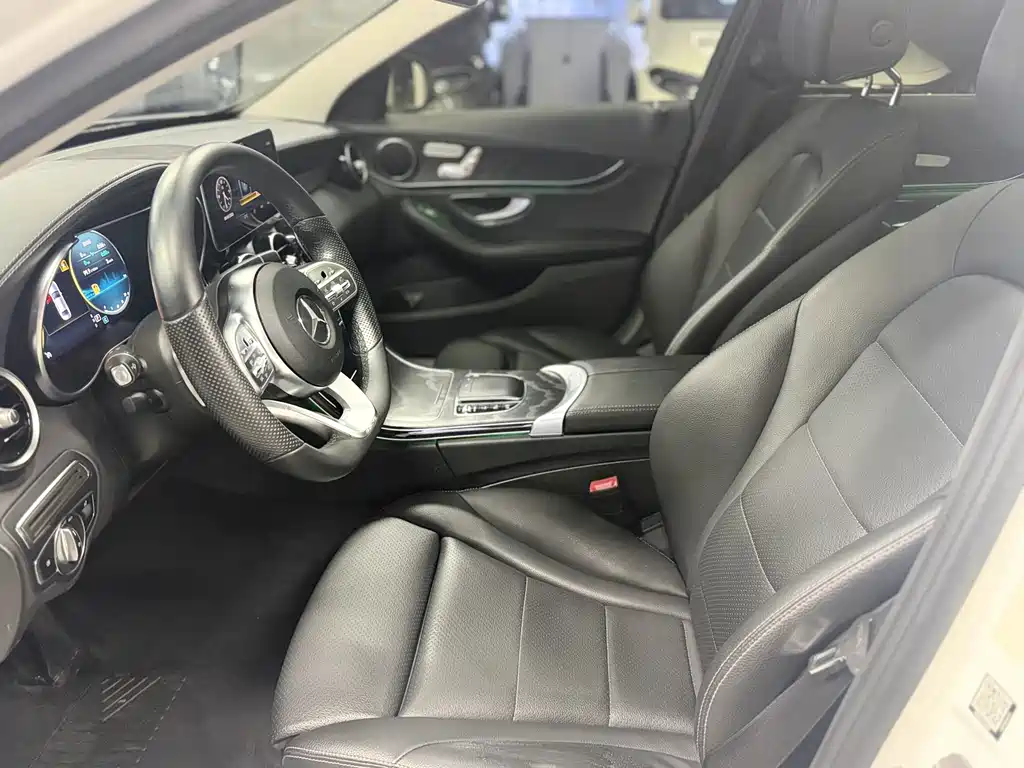 Mercedes-Benz C-Class — миниатюра 10