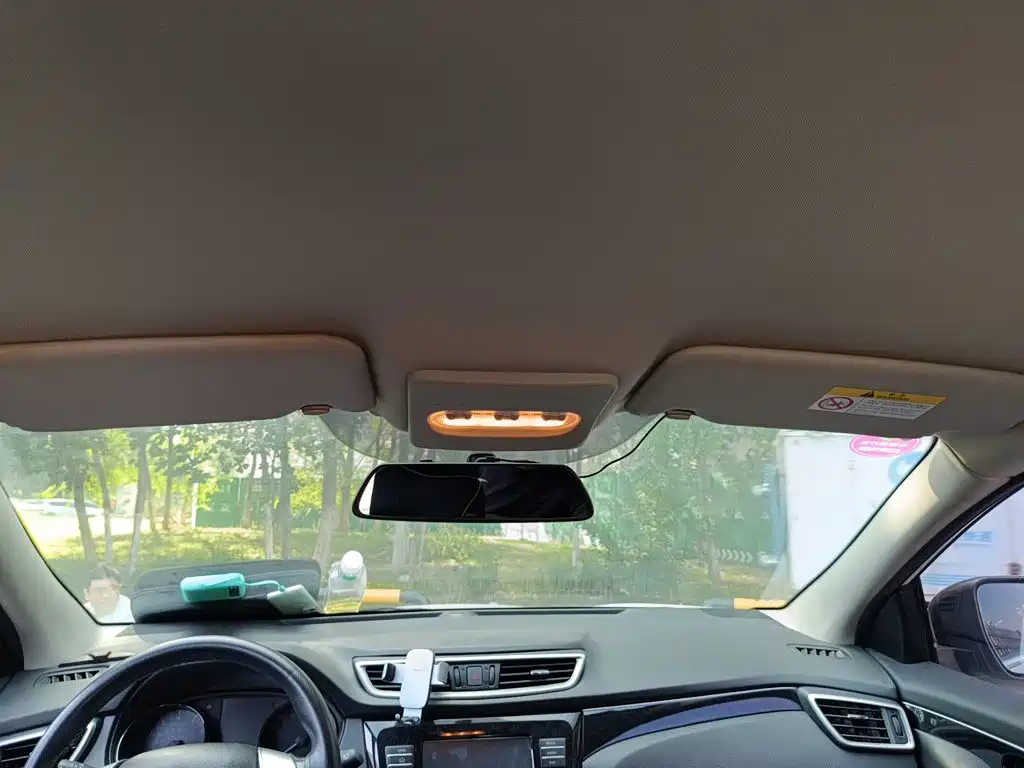 Nissan Qashqai — миниатюра 14