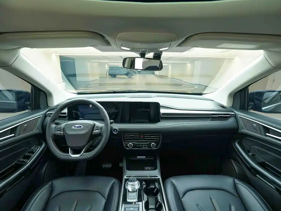 Ford Edge — миниатюра 19