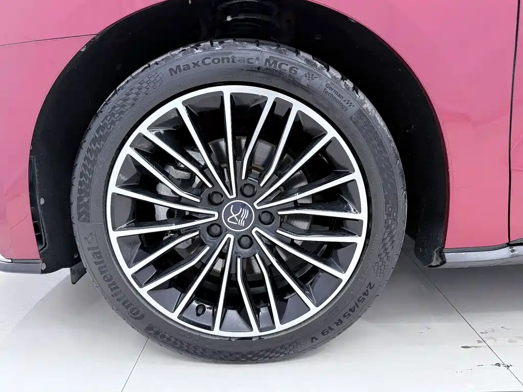 BYD Han — миниатюра 18