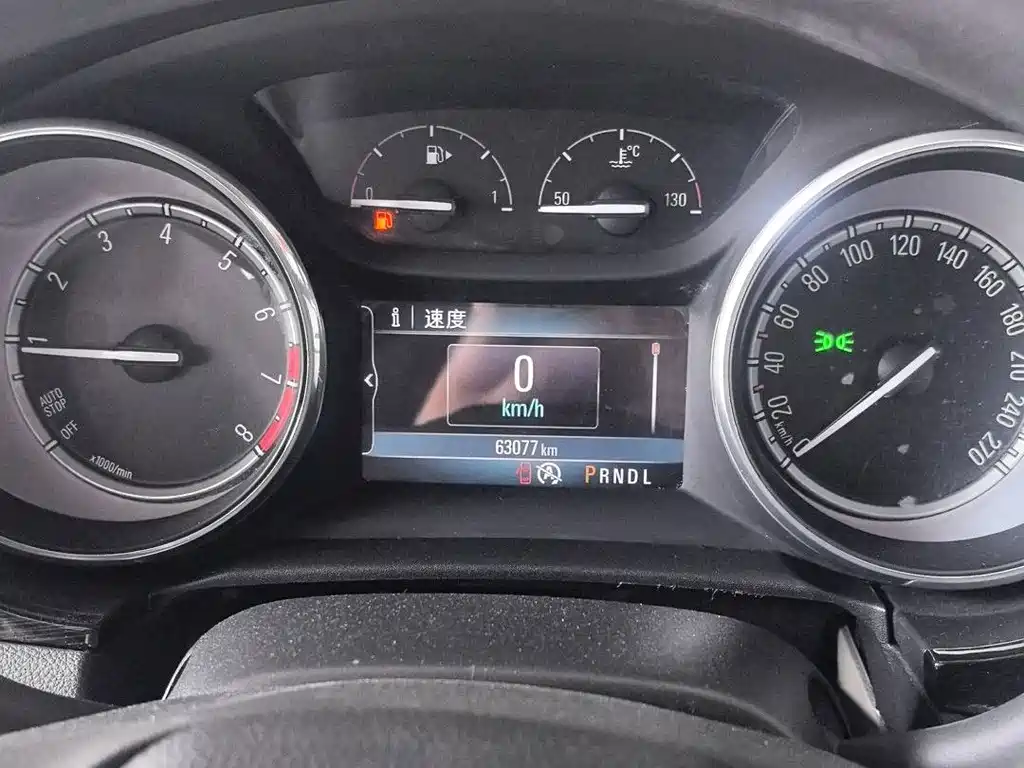 Buick Verano — миниатюра 12