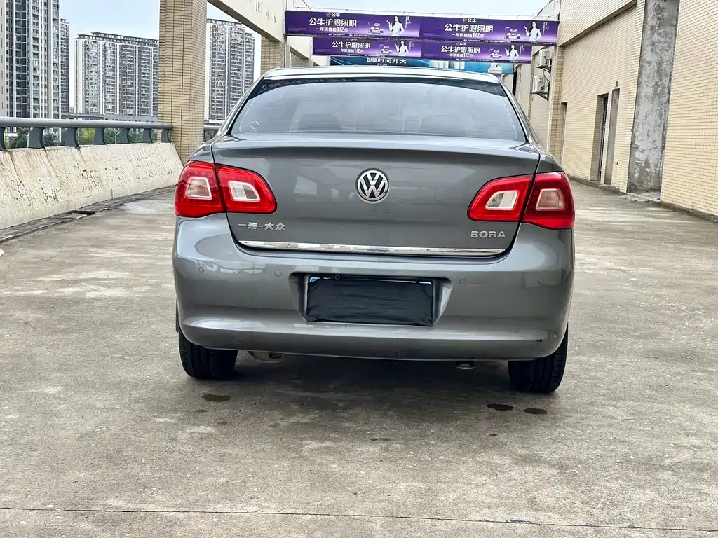 Volkswagen Bora — миниатюра 6