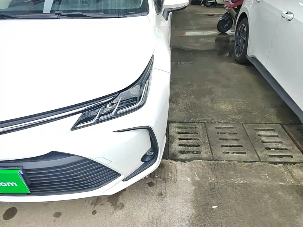 Toyota Corolla — миниатюра 24