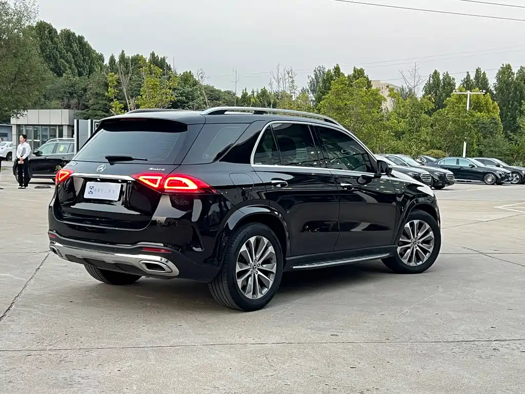 Mercedes-Benz GLE (Import) — миниатюра 5