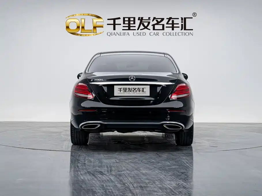 Mercedes-Benz E-Class — миниатюра 2