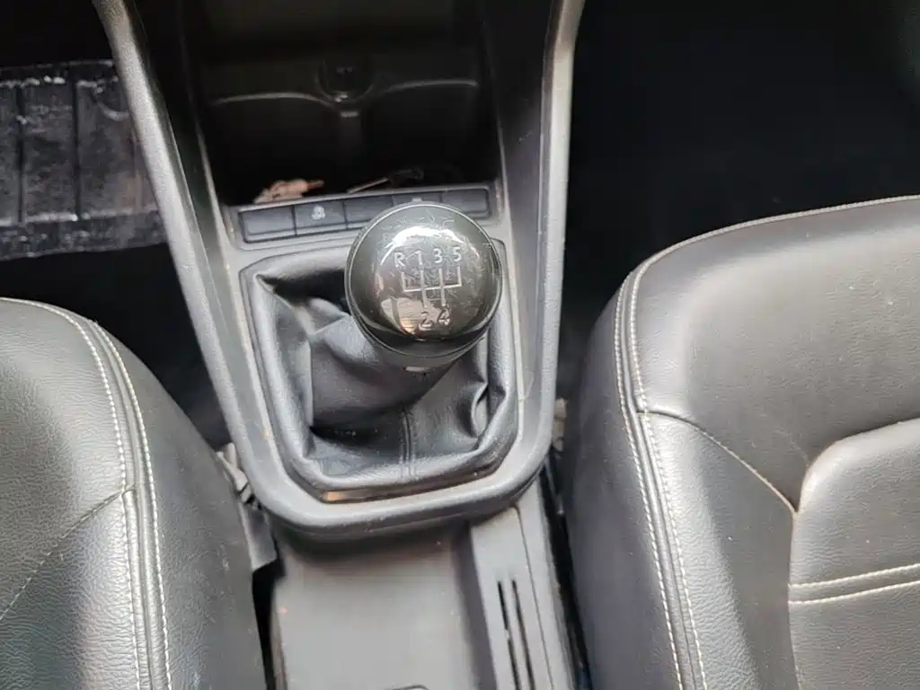 Volkswagen Santana — миниатюра 14