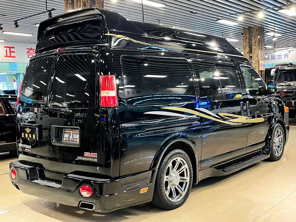 GMC Savana 5.3L 1500 4WD Collection Edition, фото 6