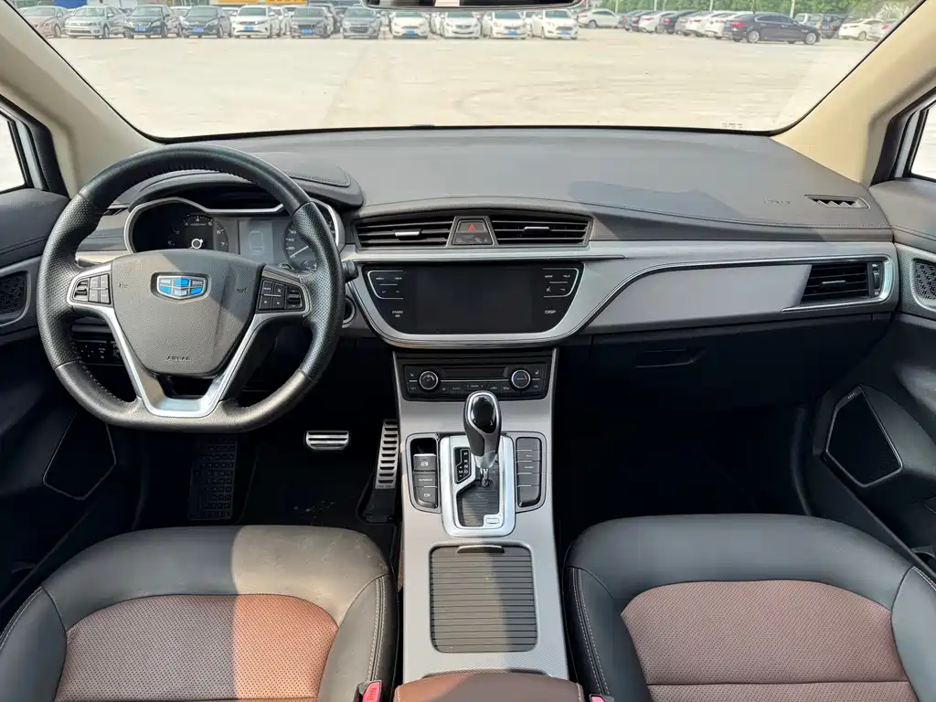 Geely Emgrand GS — миниатюра 11