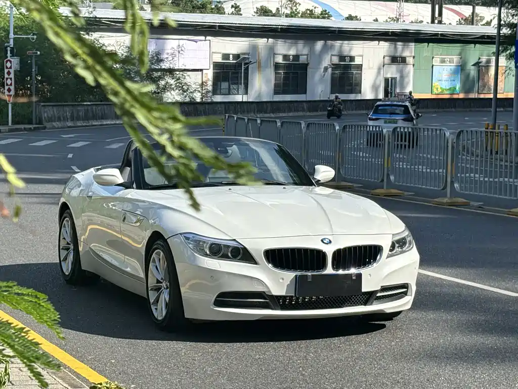 BMW Z4 — миниатюра 2