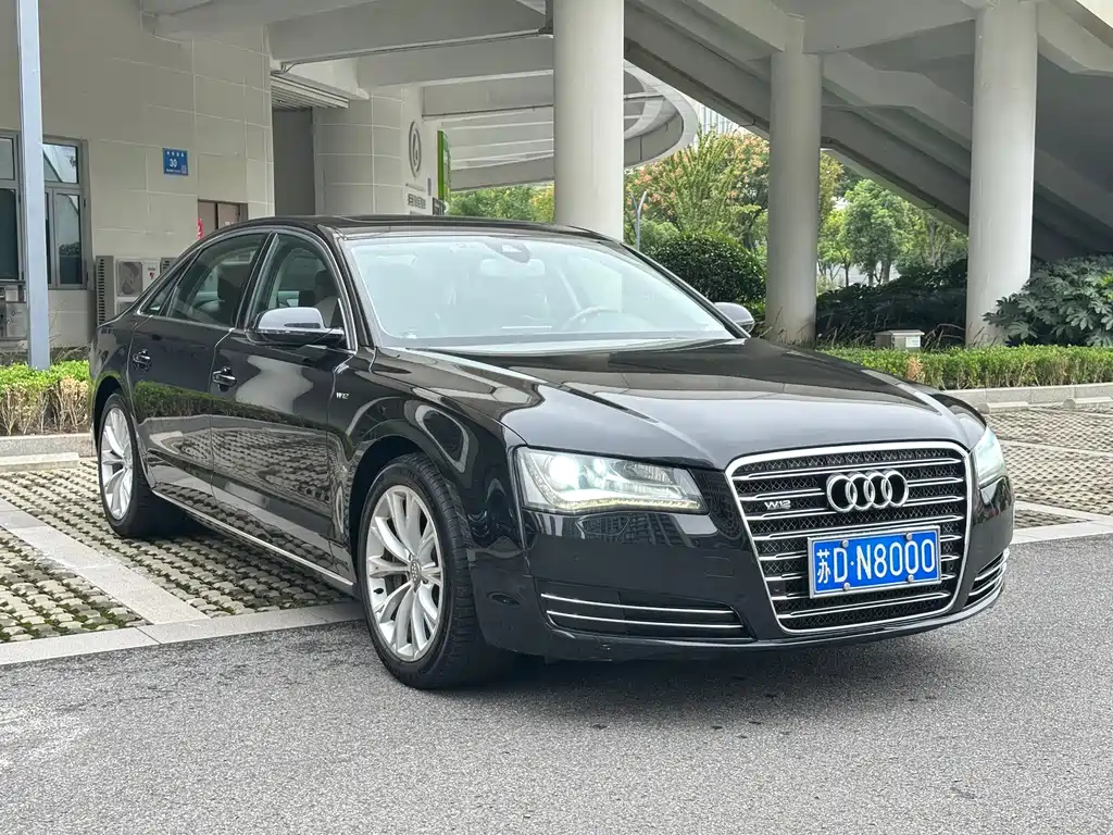 Audi A8 — миниатюра 3