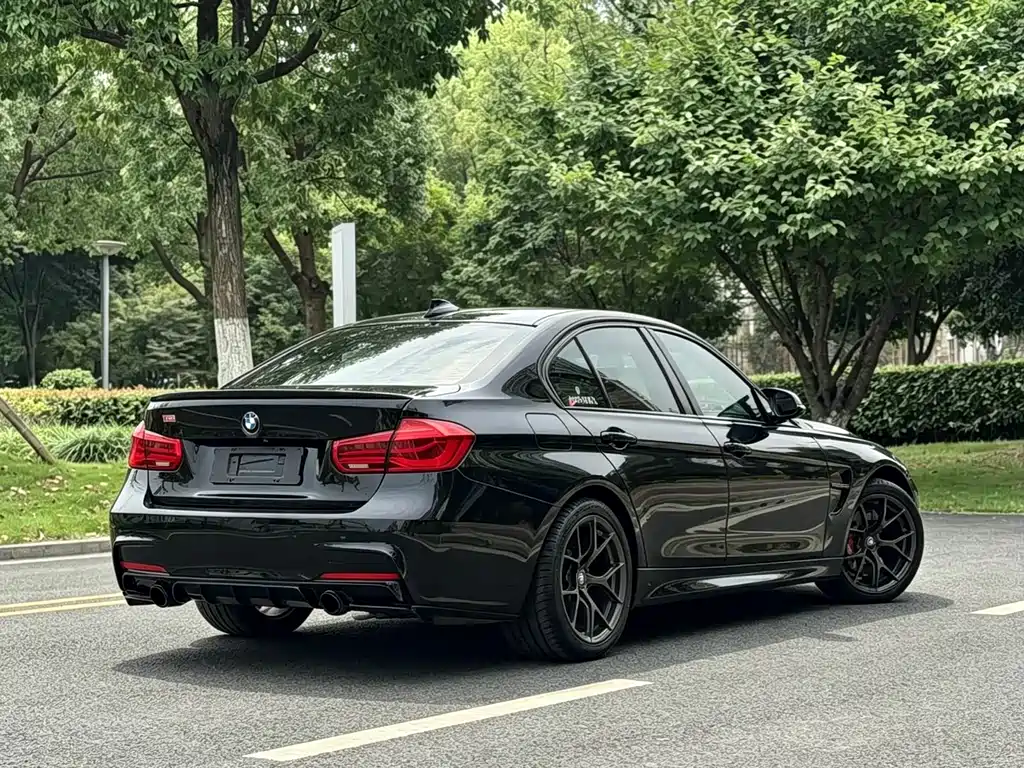 BMW 3 Series — миниатюра 10