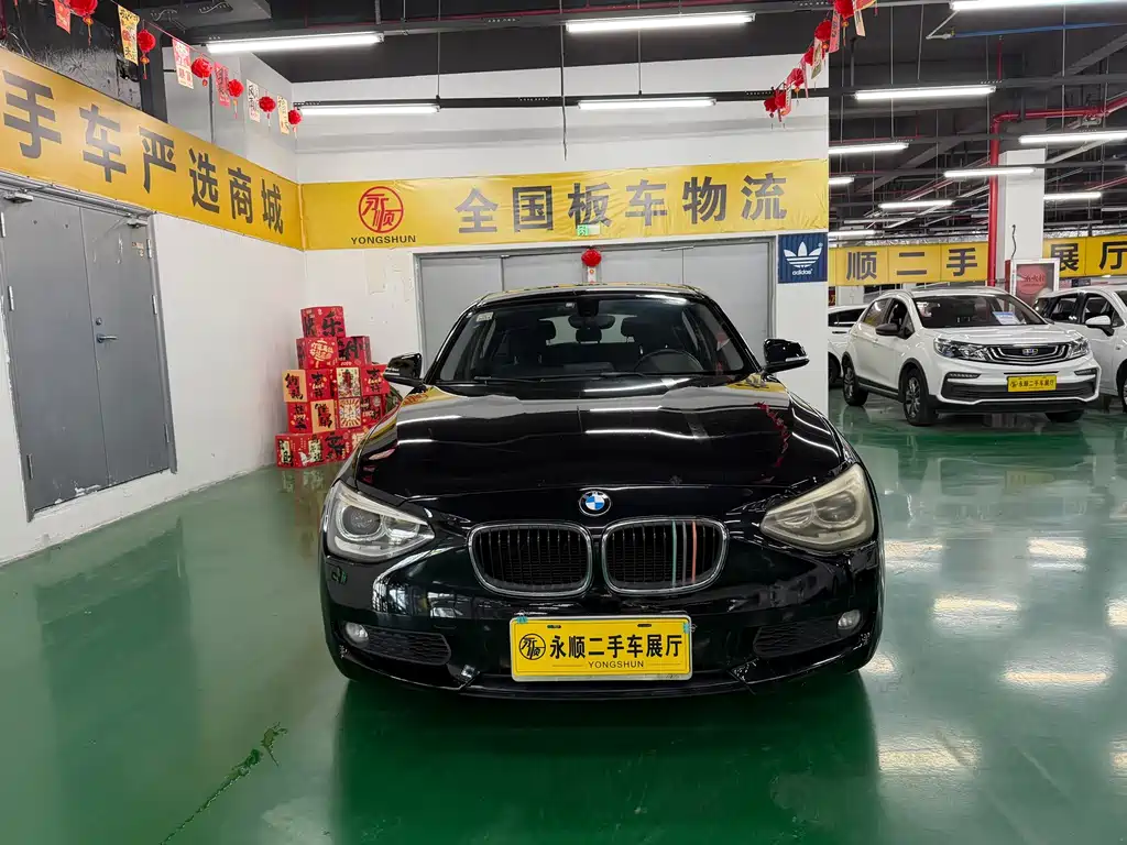 BMW 1 Series (Import) 118i Leading Type, фото 2