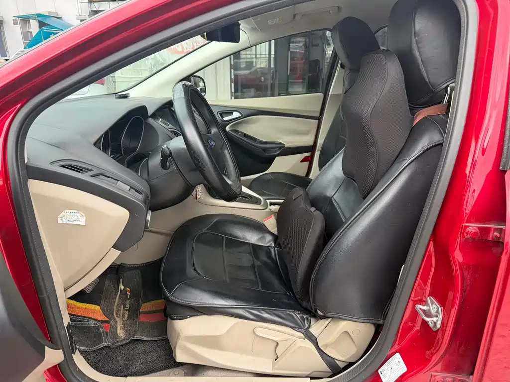 Ford Focus — миниатюра 5