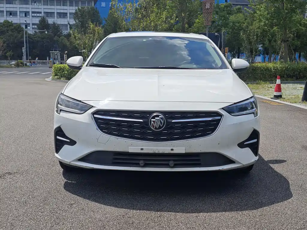Buick Regal — миниатюра 2