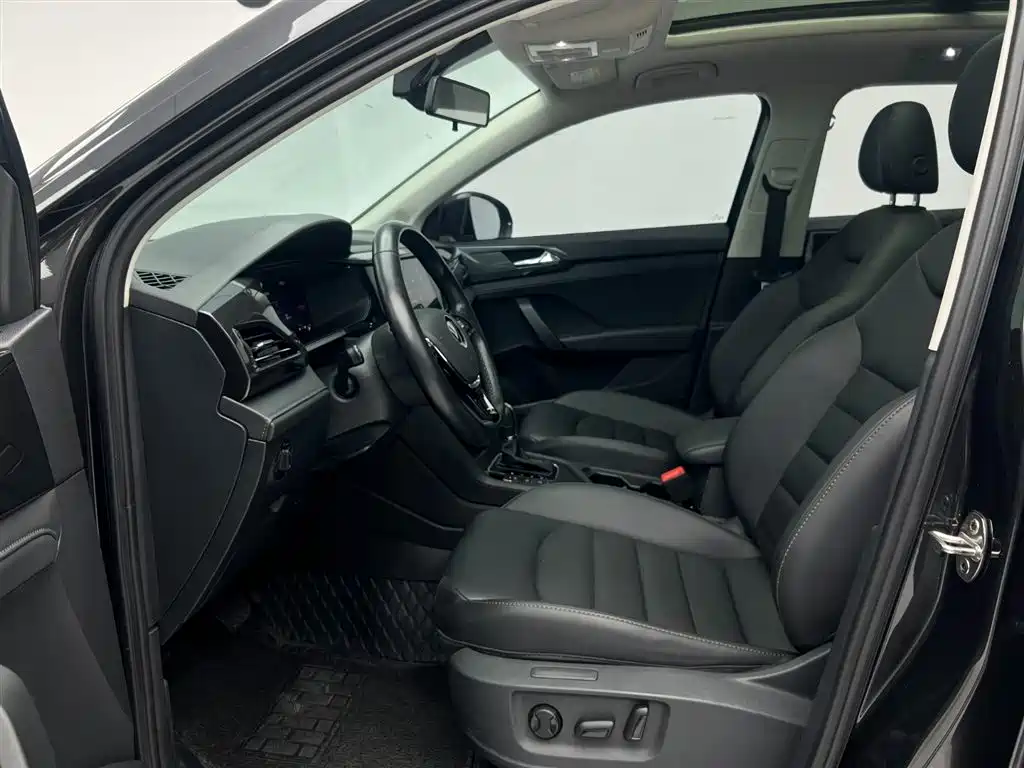Volkswagen Tharu 2022 280TSI Luxury