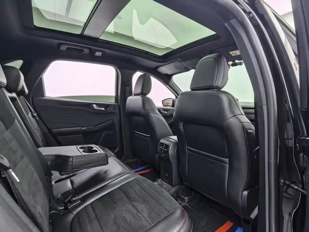 Ford Escape — миниатюра 15
