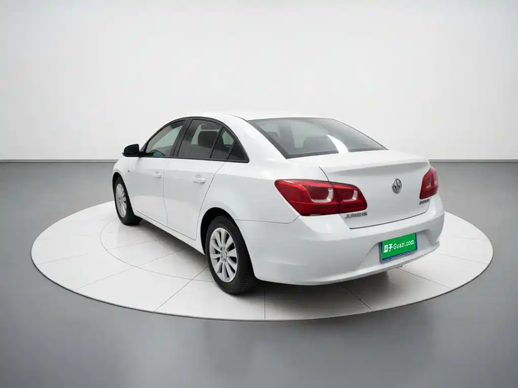 Chevrolet Cruze — миниатюра 4