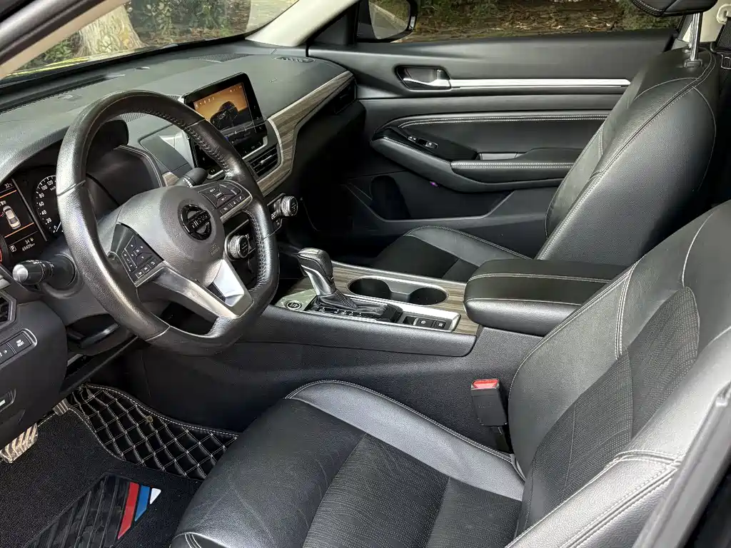 Nissan Teana — миниатюра 9