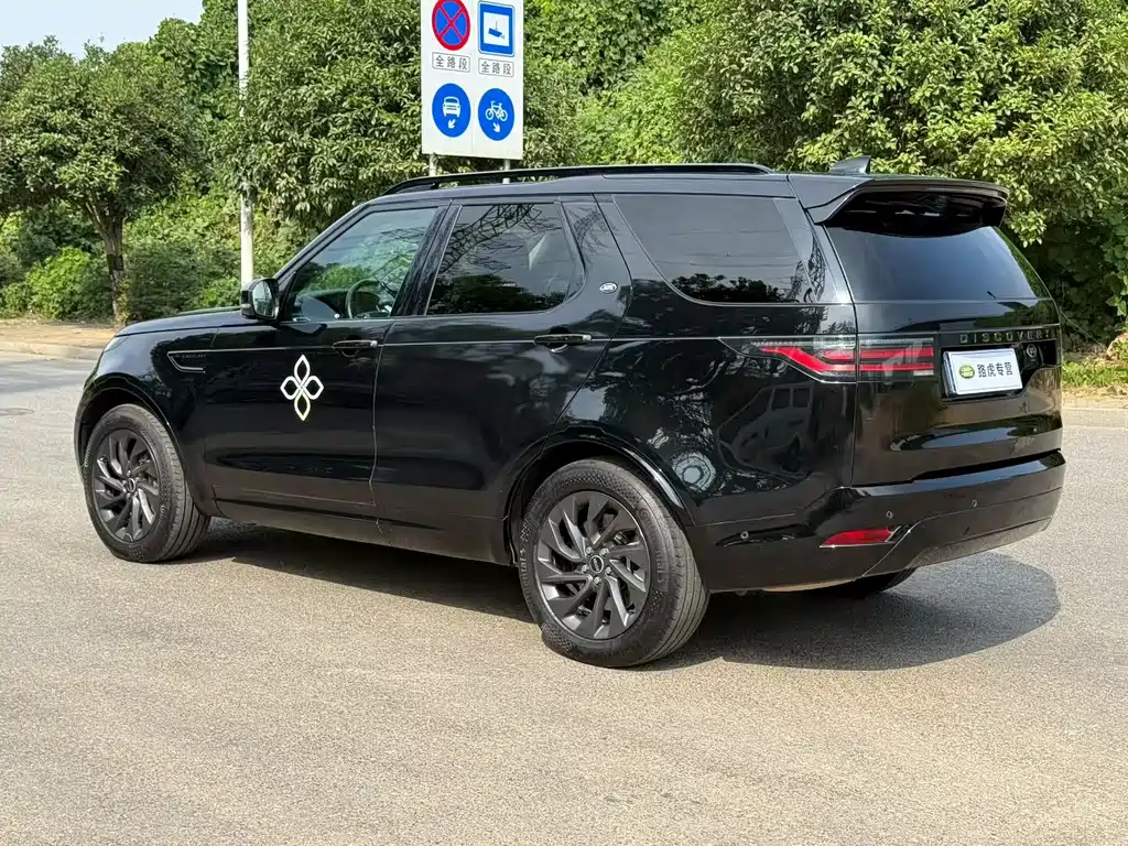 Land Rover Discovery — миниатюра 4