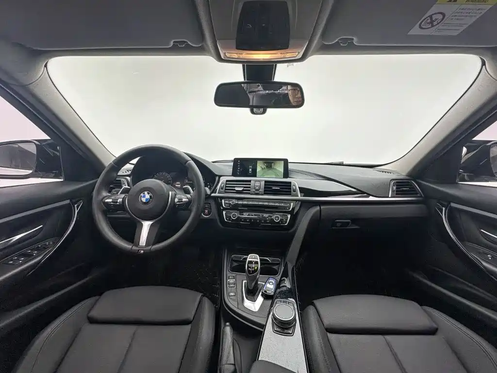 BMW 3 Series — миниатюра 16