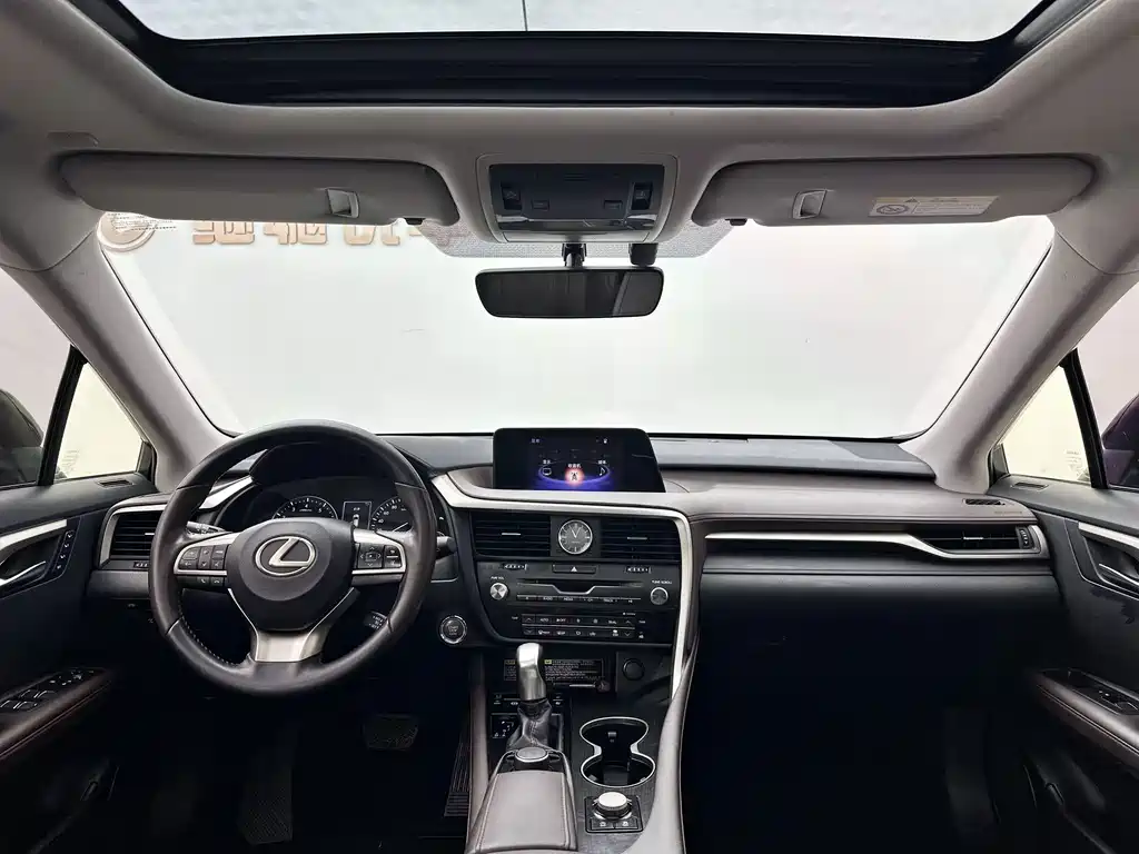 Lexus RX — миниатюра 6