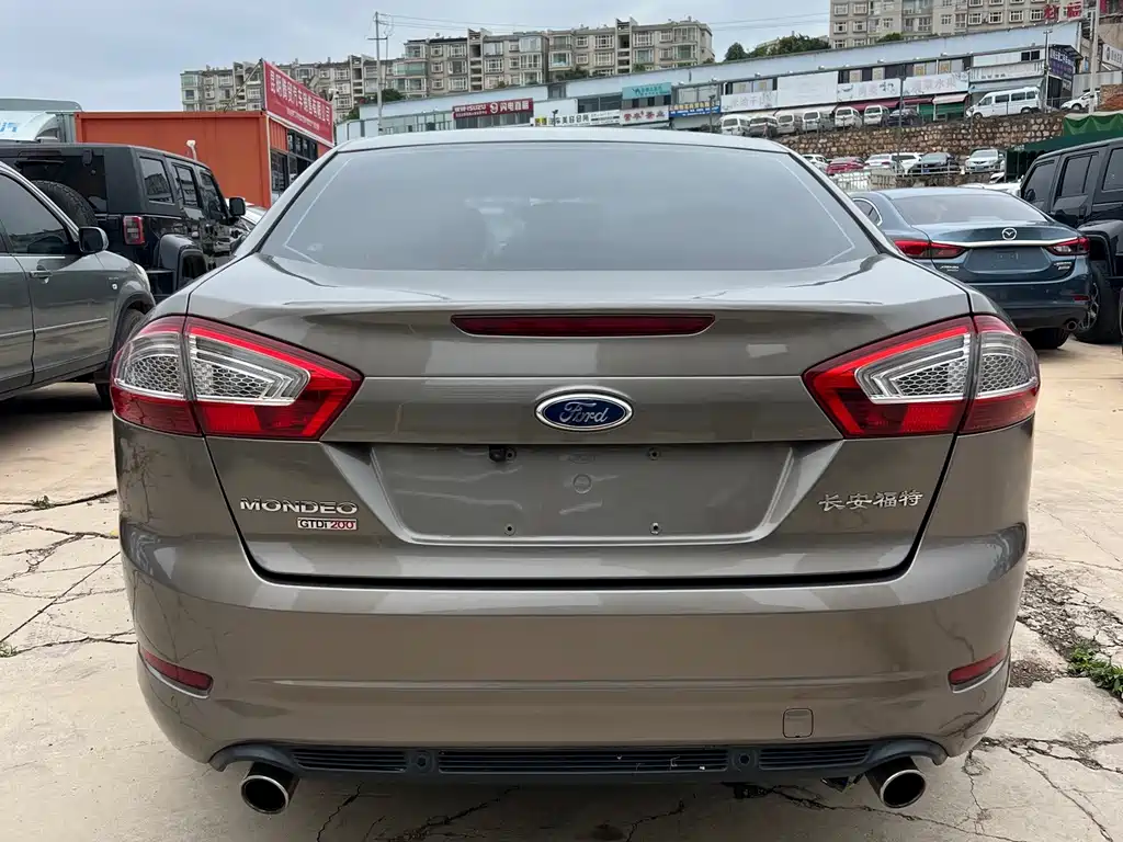 Ford Mondeo Zhisheng — миниатюра 11