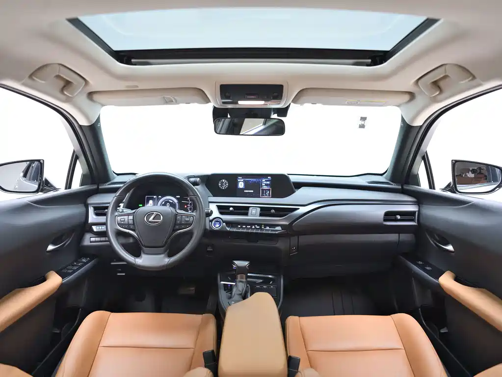 Lexus UX — миниатюра 13