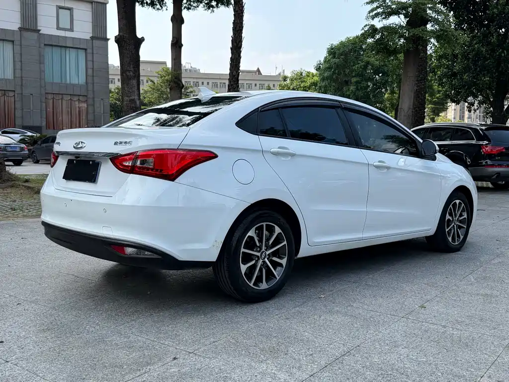 Chery Arrizo 5 — миниатюра 16