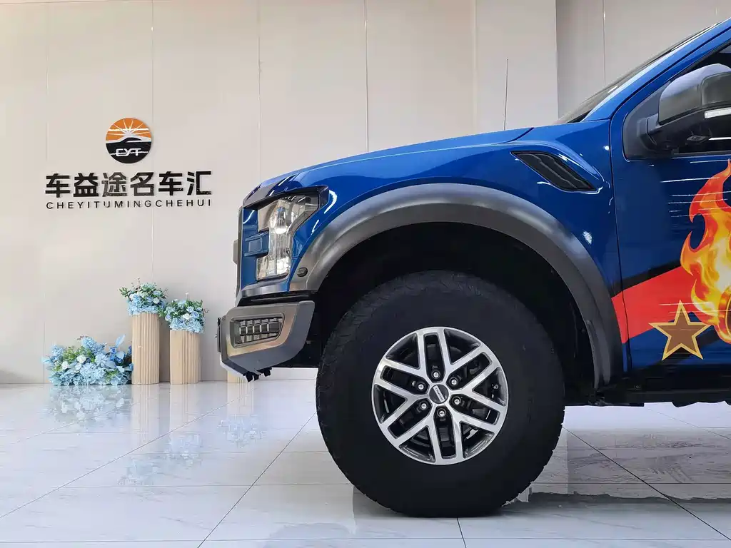Ford F-150 Raptor — миниатюра 9
