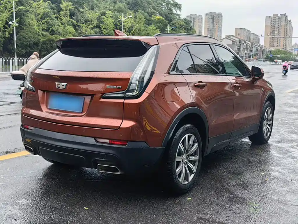 Cadillac XT4 — миниатюра 12