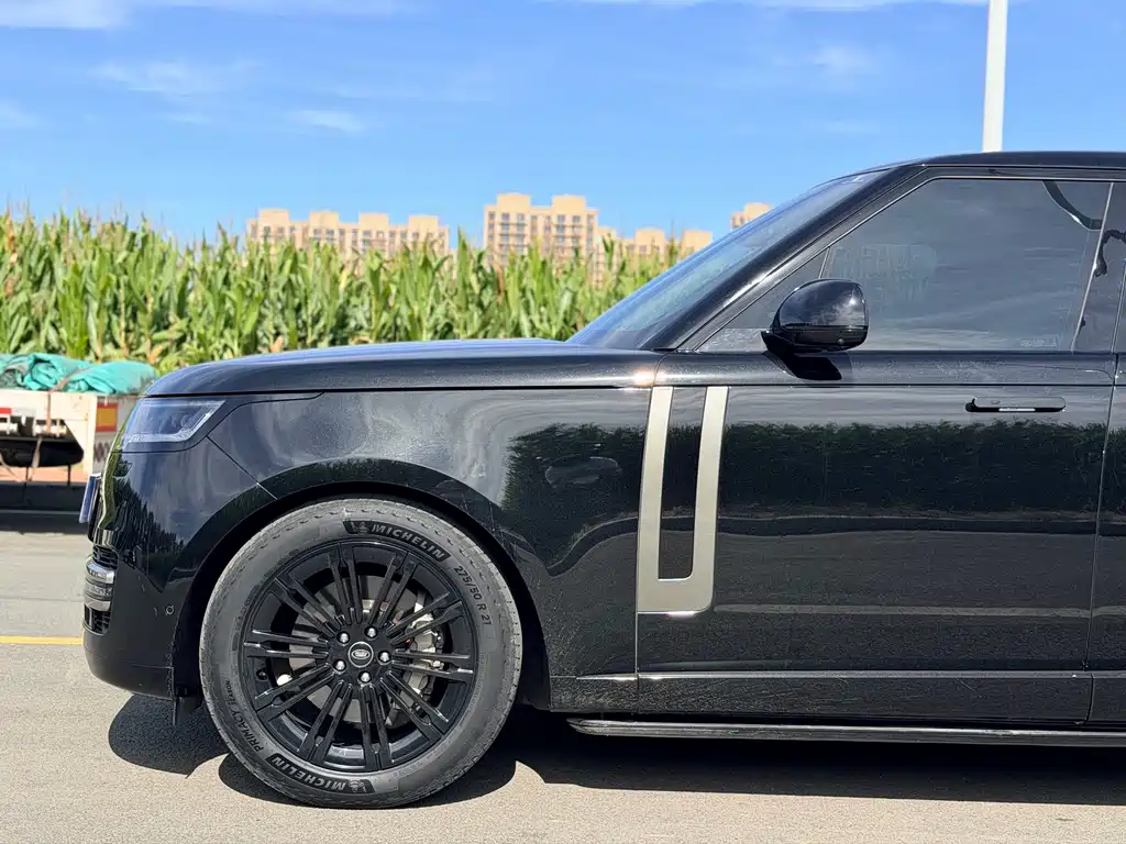 Land Rover Range Rover — миниатюра 4
