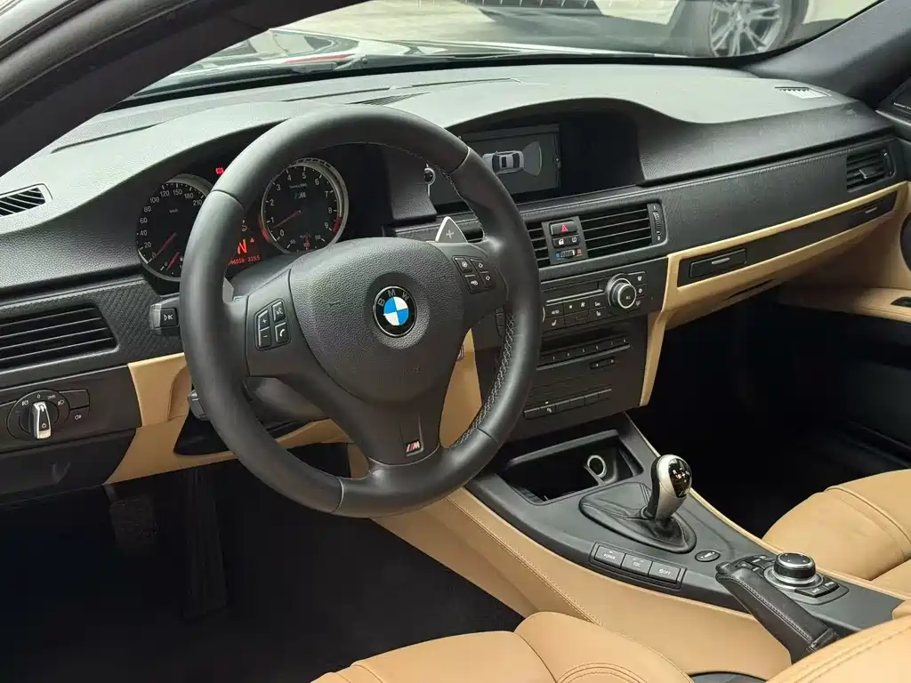 BMW M3 — миниатюра 3