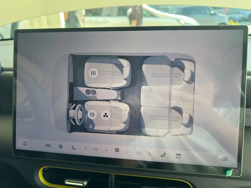 Chery QQ QQ3 EV — миниатюра 14