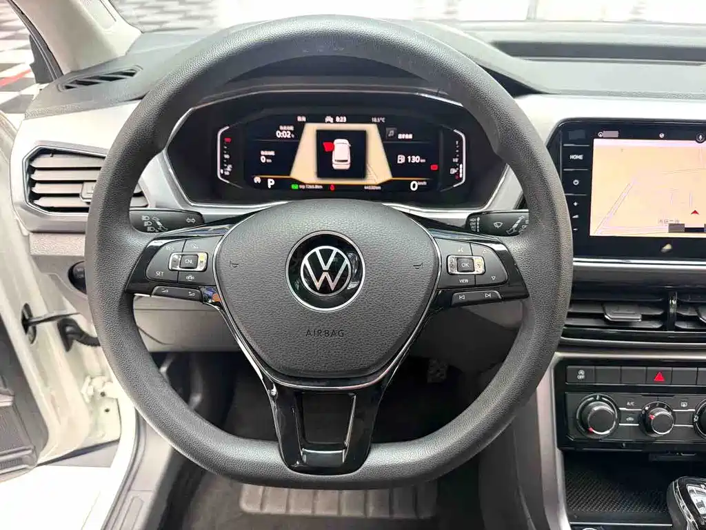 Volkswagen T-Cross — миниатюра 8