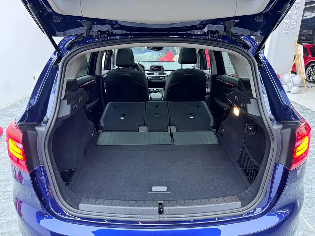 BMW 2 Series Active Tourer (Import) — миниатюра 12