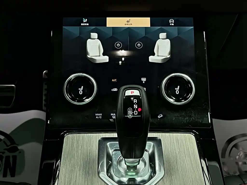 Land Rover Evoque — миниатюра 34