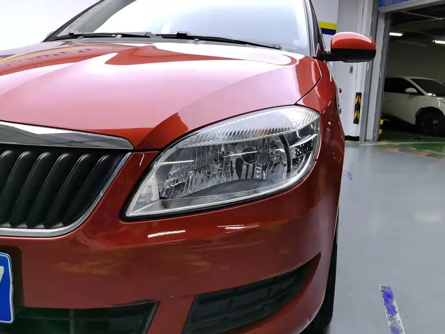 Skoda Fabia — миниатюра 5