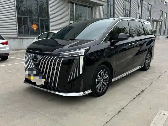 GAC Trumpchi 传祺M8