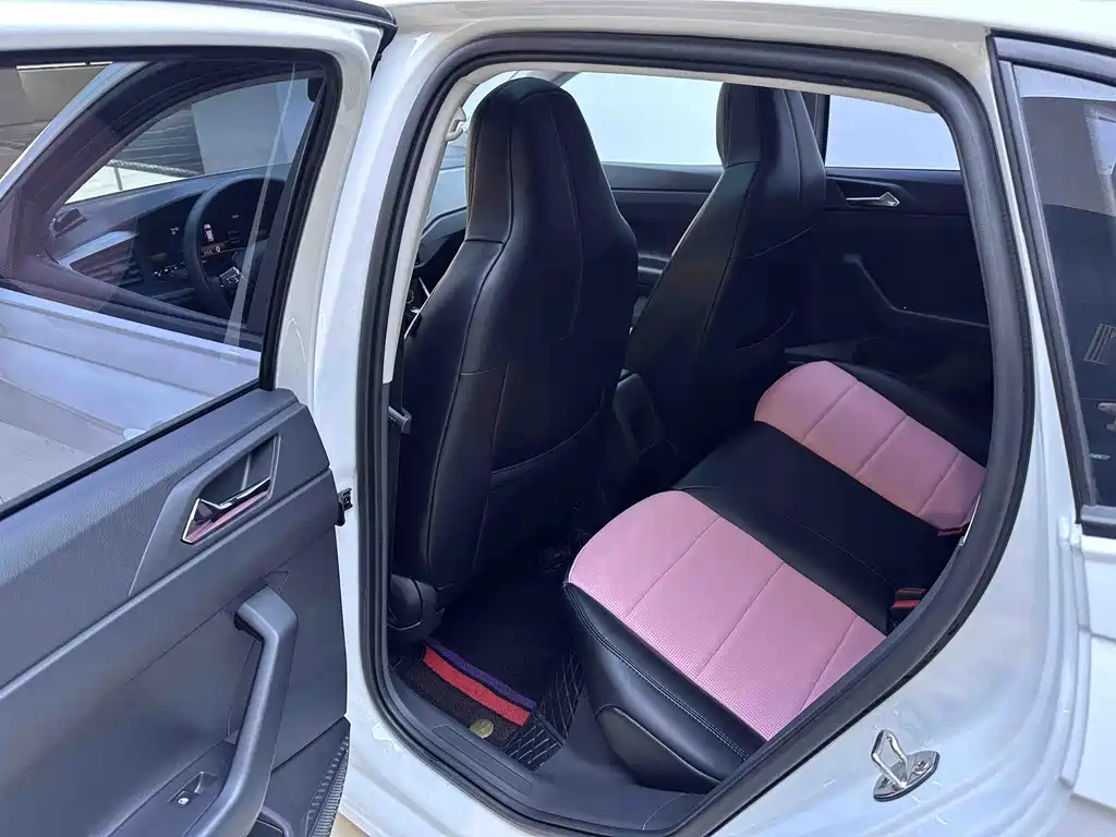 Volkswagen Polo — миниатюра 10